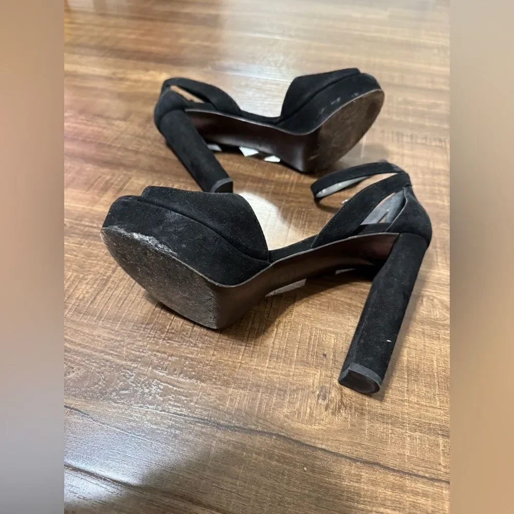 Black velvet heels